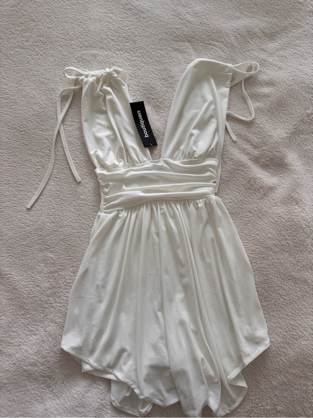 White Tie-Shoulder Dress with shorts